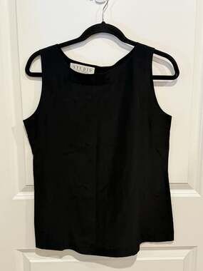 Studio Michelle Stuart Black 100% Silk Sleeveless Blouse Top M Career Minimalist